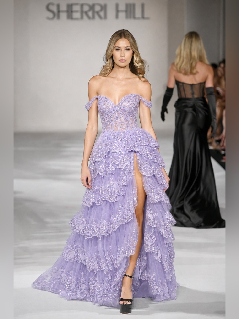 Sherri Hill 55500 Lilac Purple Tiered Ruffle Prom Gown sz 8